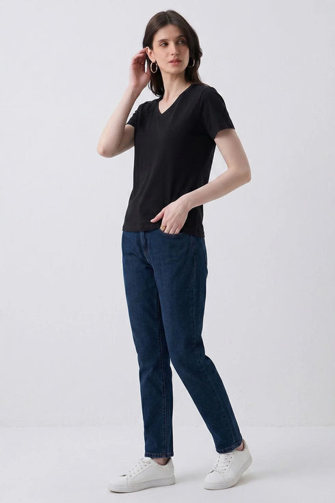 AVELLA WOMEN'S T-SHIRT V-NECK | BLACK