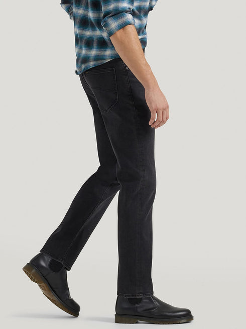 MEN'S EXTREME MOTION MVP REGULAR STRAIGHT JEANS | VINTAGE BLACK