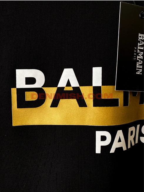 Balmain Paris premium black men's t shirt with a sleek round neck design.