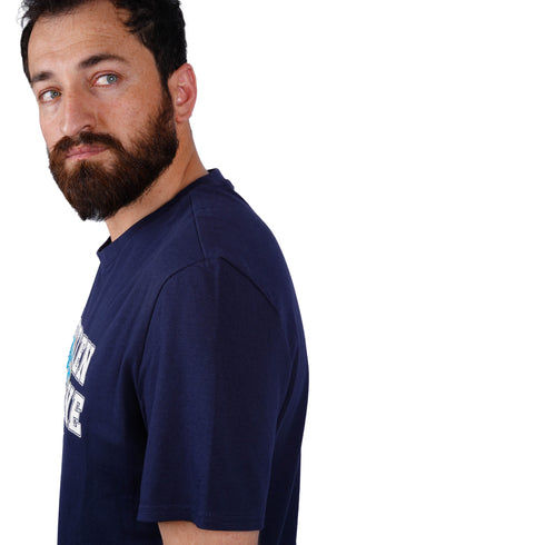 GUESS FRONT LOGO REGULAR FIT T-SHIRT | D.BLUE