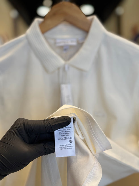 LACOSTE – CLASSIC POLO SHIRT WITH STRIPED COLLAR & EMBROIDERED LOGO | WHITE