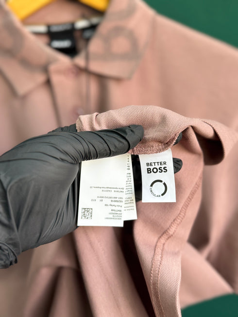 HUGO BOSS METALLIC PATCH LOGO AND SIGNATURE PRINT | LIGHT PEACH