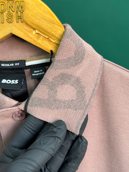 HUGO BOSS METALLIC PATCH LOGO AND SIGNATURE PRINT | LIGHT PEACH