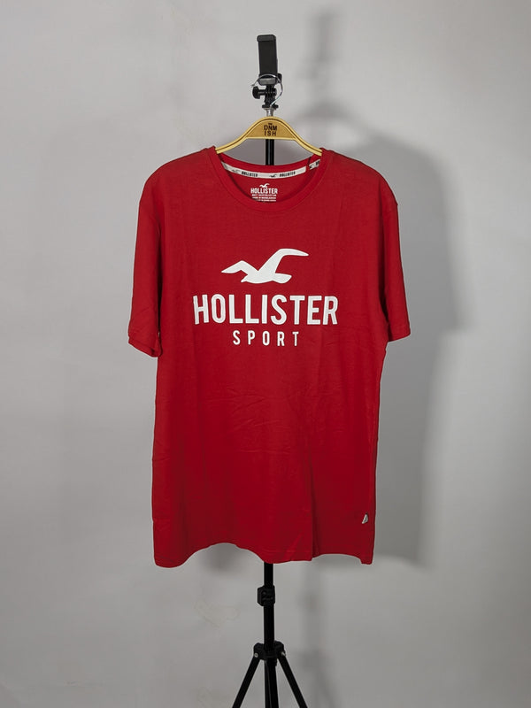 HOLLISTER MEN'S RED T- SHIRT | CLASSIC FIT WITH ICONIC STYLE