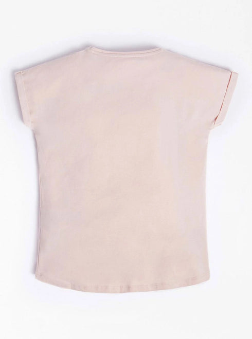 Guess Kids Short Sleeve T-Shirt in Pink – Soft cotton tee for boys & girls. Trendy, comfortable, and perfect for everyday wear. Shop kids' t-shirts now!