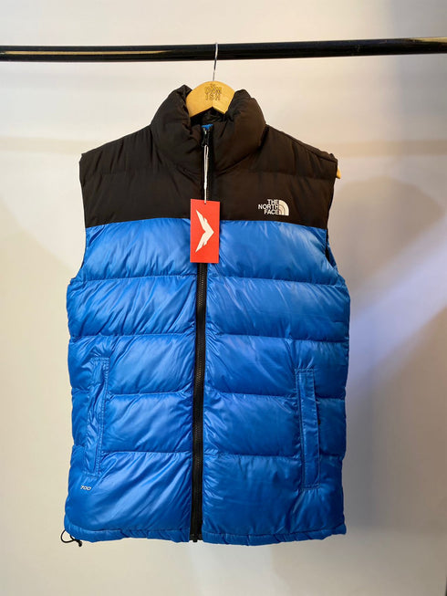 TNF-SLEEVELESS-NUPTSE PUFFER JACKET | BLACK / BLUE