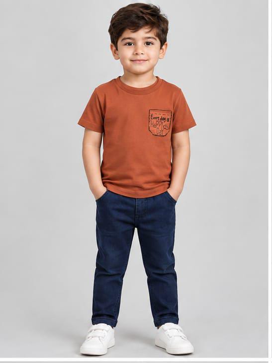 FAVORITES KIDS HAPPY DAY GRAPHIC T-SHIRT | RUST ORANGE