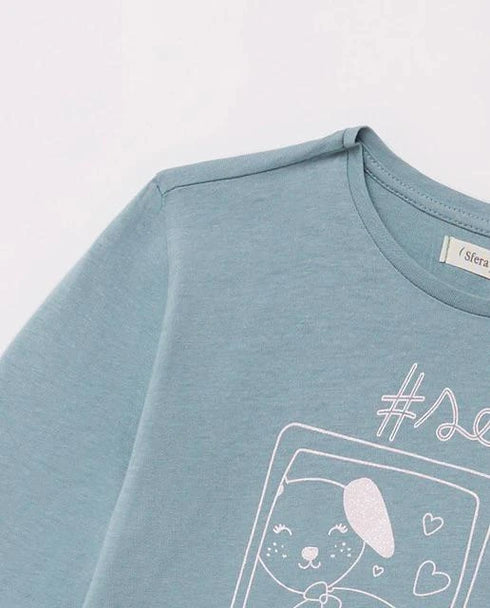 Trendy Sfera Selfie T-Shirt for kids & baby girls – Soft cotton, stylish fit, and perfect for everyday wear. Grab this must-have Sfera tee in Pakistan now!