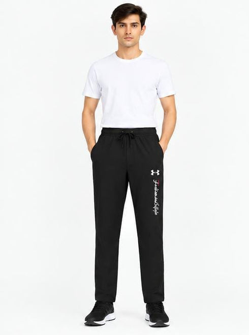 UNDER ARMOUR MEN'S DRY FIT SCRIPT LOGO TROUSER | BLACK