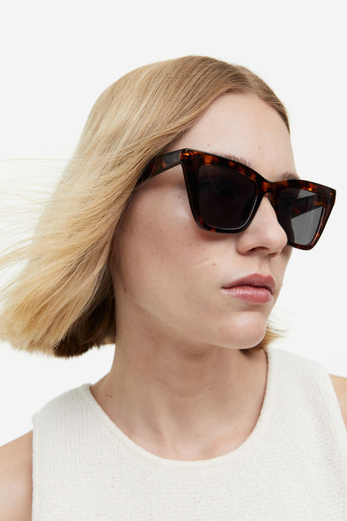 H&M CAT-EYE SUNGLASSES BROWN/TORTOISESHELL PATTERND