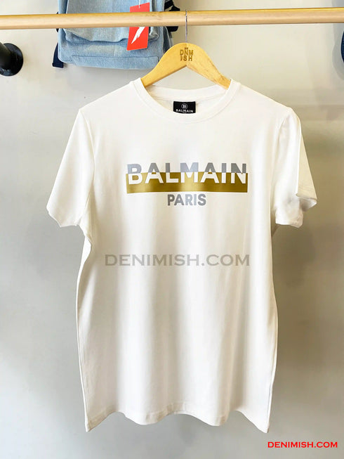 Balmain Paris white men's t shirt with a classic round neck.