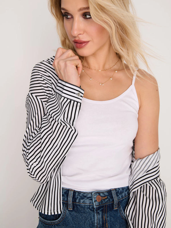 Sinsay Classic White Shirt – Women’s Casual & Smart Wear