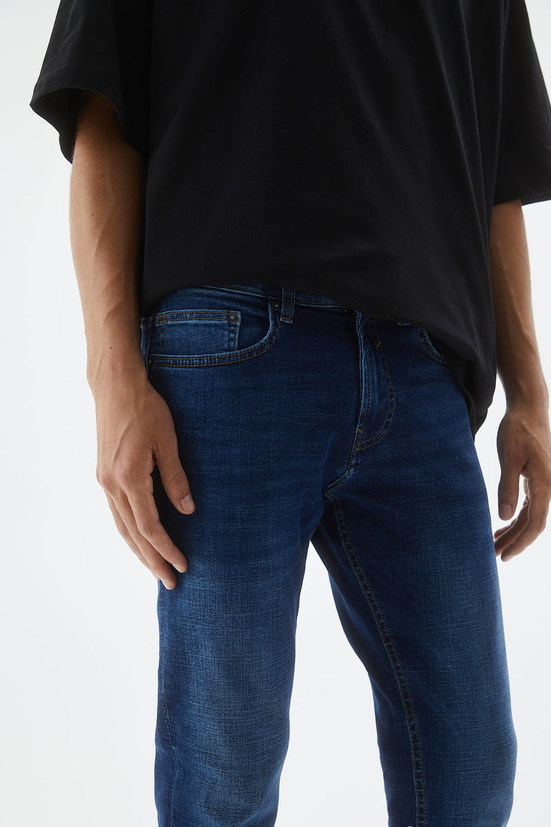 PULL & BEAR SLIM FIT DENIM JEANS-MENS | DARK BLUE – DENIMISH CLOTHING