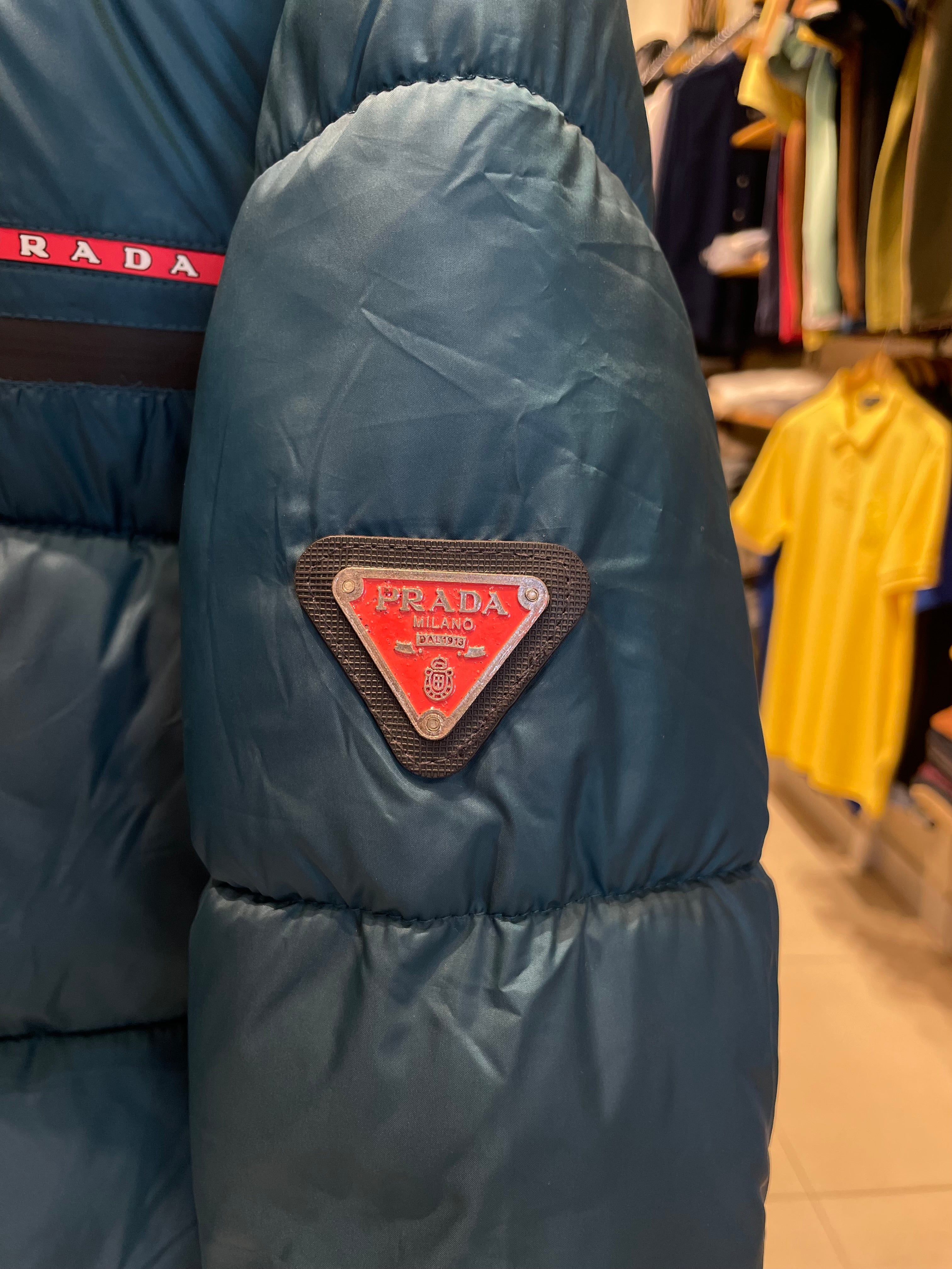 PRADA LUXURY PUFFER JACKET WITH PREMIUM LEATHER DETAILING | VERDE PETROLIO