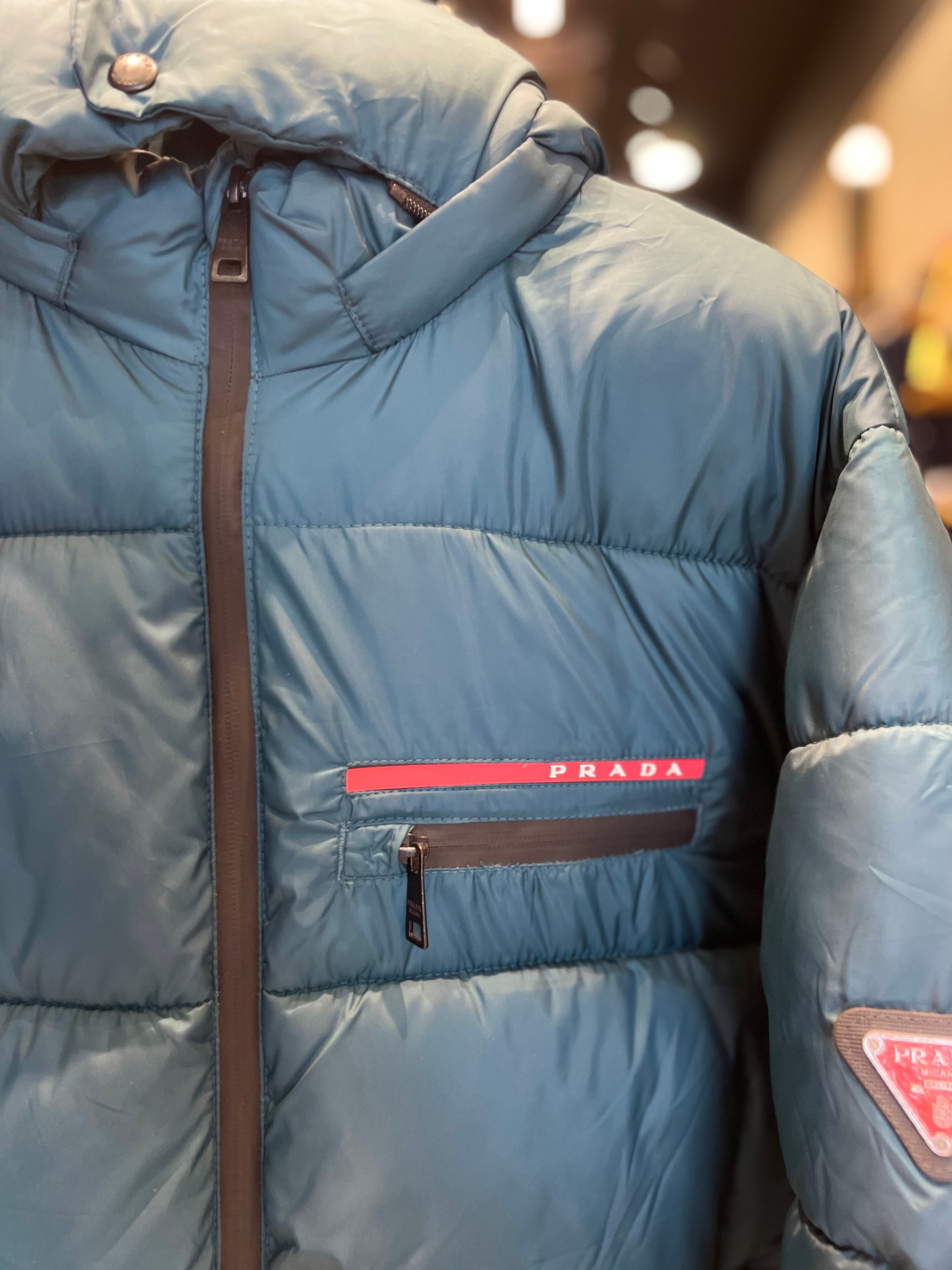 PRADA LUXURY PUFFER JACKET WITH PREMIUM LEATHER DETAILING | VERDE PETROLIO